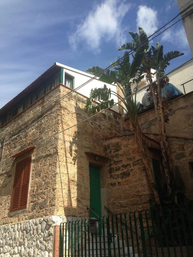 Monolocale I Delfini Apartment Mondello Bagian luar foto